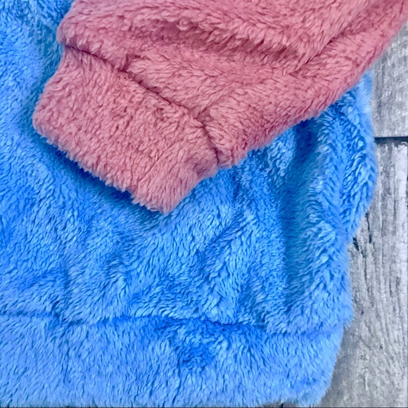 Colorblock Fleece Hoodie Super Soft + Fuzzy - Picture 2 of 2